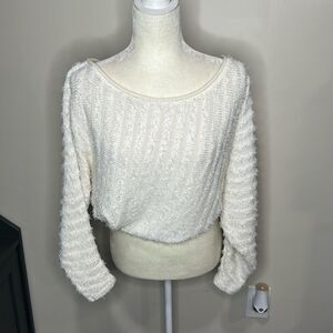 Free people beach fuzzy cropped top size small